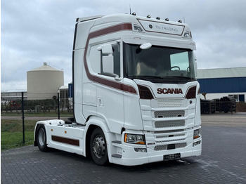 Tegljač SCANIA S 450