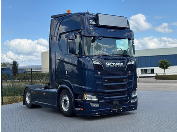 Tegljač SCANIA S 520