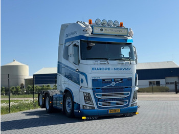 Tegljač VOLVO FH16 750