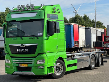 Transporter kontejnera/ Kamion s izmjenjivim sanducima MAN TGX