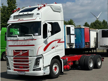 Kamion-šasija VOLVO FH16 750