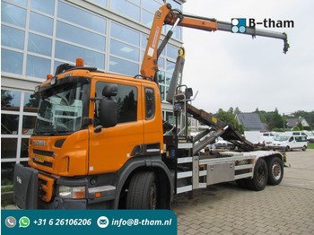 Kamion s kukastom dizalicom SCANIA P 320