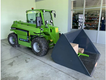 Teleskopski rukovatelj Merlo EW25.5-90 4WD: slika Teleskopski rukovatelj Merlo EW25.5-90 4WD Teleskopski rukovatelj Merlo EW25.5-90 4WD: slika Teleskopski rukovatelj Merlo EW25.5-90 4WD