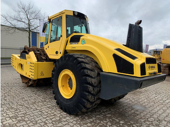 Kompaktor BOMAG