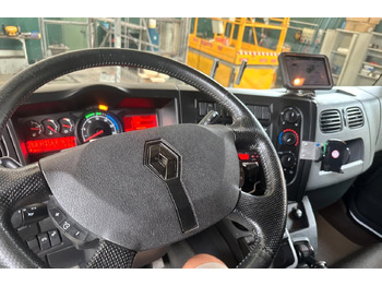 Kamion-šasija RENAULT MIDLIM D13.250 AUTOTELAIO CABINA LETTO EUR: slika Kamion-šasija RENAULT MIDLIM D13.250 AUTOTELAIO CABINA LETTO EUR Kamion-šasija RENAULT MIDLIM D13.250 AUTOTELAIO CABINA LETTO EUR: slika Kamion-šasija RENAULT MIDLIM D13.250 AUTOTELAIO CABINA LETTO EUR