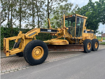 Grejder CATERPILLAR 140H