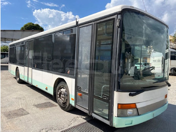 Prigradski autobus SETRA