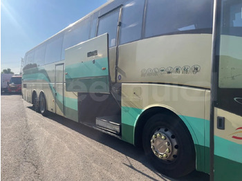 Turistički autobus Volvo B12B: slika Turistički autobus Volvo B12B