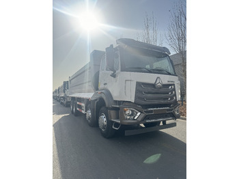 Istovarivač Howo 8x4: slika Istovarivač Howo 8x4