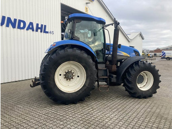 Traktor New Holland T7050: slika Traktor New Holland T7050