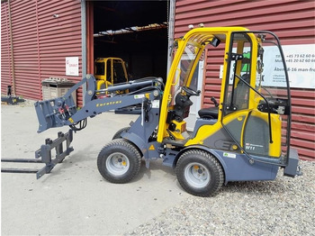 Zglobni utovarivač Eurotrac W11: slika Zglobni utovarivač Eurotrac W11 Zglobni utovarivač Eurotrac W11: slika Zglobni utovarivač Eurotrac W11