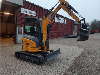 Mini bager XCMG xe27e: slika Mini bager XCMG xe27e