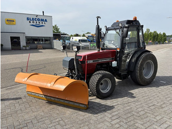 Traktor CASE IH