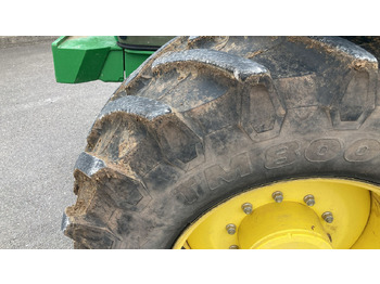 Traktor John Deer 6155M: slika Traktor John Deer 6155M