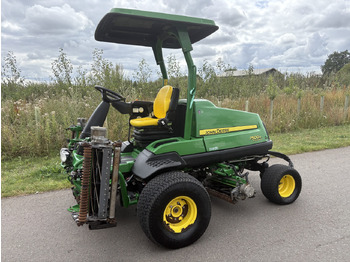 Vrtna kosilica JOHN DEERE 7500