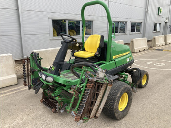 Vrtna kosilica JOHN DEERE 7700
