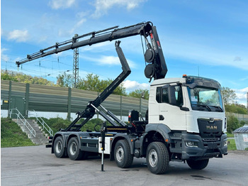 Kamion s kukastom dizalicom MAN TGS