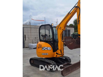 Mini bager JCB 8030ZTS: slika Mini bager JCB 8030ZTS