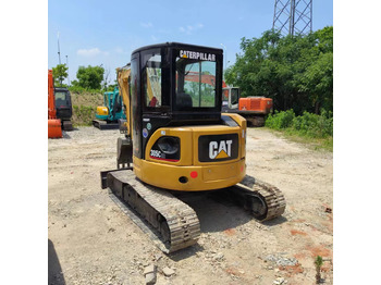 Mini bager CATERPILLAR 305: slika Mini bager CATERPILLAR 305