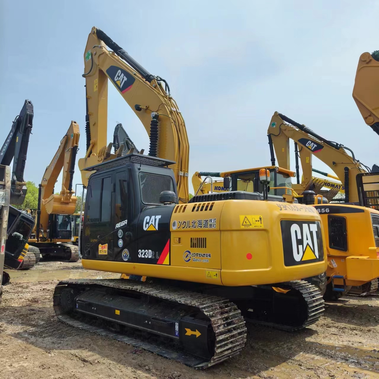Bager gusjeničar CATERPILLAR 323