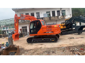 Bager gusjeničar DOOSAN DX150: slika Bager gusjeničar DOOSAN DX150