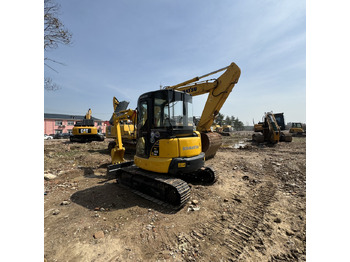 Mini bager KOMATSU PC40: slika Mini bager KOMATSU PC40