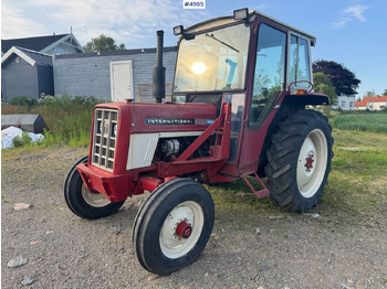 Traktor INTERNATIONAL