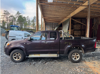 Pick-up TOYOTA Hilux