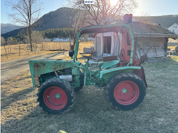 Traktor HOLDER
