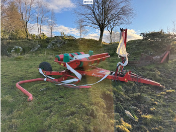 Oprema za prevrtanje sijena Kverneland Taarup 7335 Round Bale Wrapper: slika Oprema za prevrtanje sijena Kverneland Taarup 7335 Round Bale Wrapper