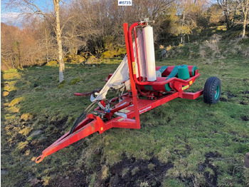 Oprema za prevrtanje sijena Kverneland Taarup 7335 Round Bale Wrapper: slika Oprema za prevrtanje sijena Kverneland Taarup 7335 Round Bale Wrapper