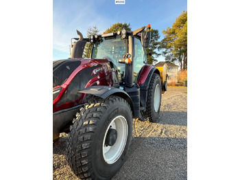 Traktor VALTRA T174