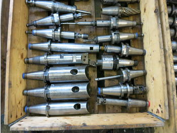 Stroj za obradu metala