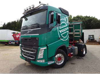 Tegljač VOLVO FH
