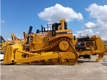 Buldožer CATERPILLAR