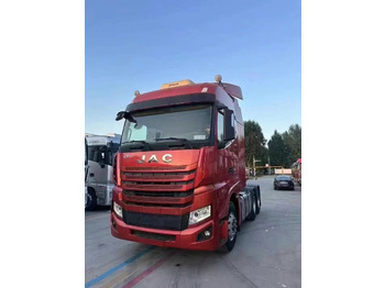 Tegljač JAC K7: slika Tegljač JAC K7