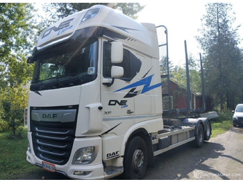 Kamion DAF XF 530
