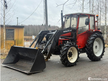 Traktor VALMET