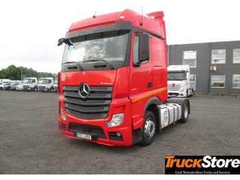 Tegljač MERCEDES-BENZ Actros 1845