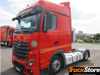 Tegljač MERCEDES-BENZ Actros 1845