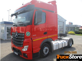 Tegljač MERCEDES-BENZ Actros 1845