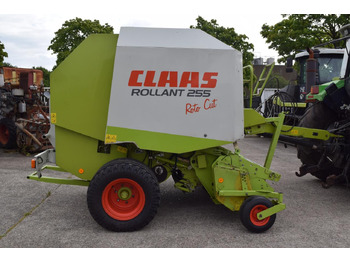 Rolo balirka CLAAS