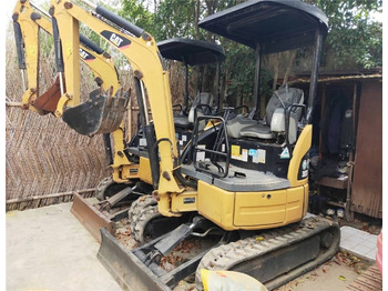 Mini bager Caterpillar 302C: slika Mini bager Caterpillar 302C Mini bager Caterpillar 302C: slika Mini bager Caterpillar 302C