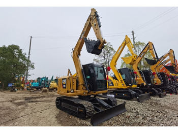 Mini bager Caterpillar 308E2: slika Mini bager Caterpillar 308E2