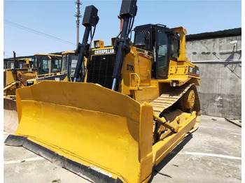 Novi Buldožer Caterpillar D7R: slika Novi Buldožer Caterpillar D7R