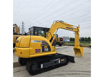 Mini bager KOMATSU PC70-8