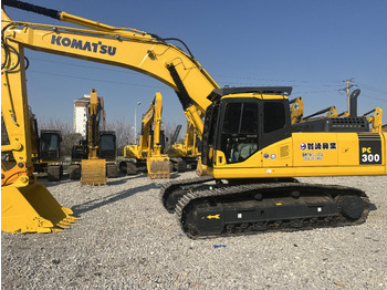 Bager gusjeničar Komatsu PC300-7: slika Bager gusjeničar Komatsu PC300-7 Bager gusjeničar Komatsu PC300-7: slika Bager gusjeničar Komatsu PC300-7