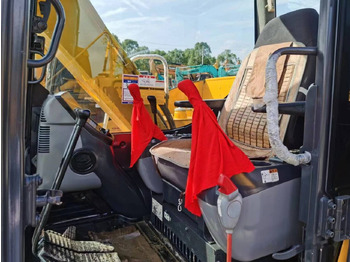 Mini bager Komatsu PC70-8: slika Mini bager Komatsu PC70-8