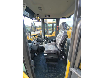 Novi Bager na kotačima SDLG L956F: slika Novi Bager na kotačima SDLG L956F Novi Bager na kotačima SDLG L956F: slika Novi Bager na kotačima SDLG L956F