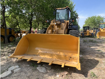 Novi Utovarivač na kotačima SEM SEM655D: slika Novi Utovarivač na kotačima SEM SEM655D